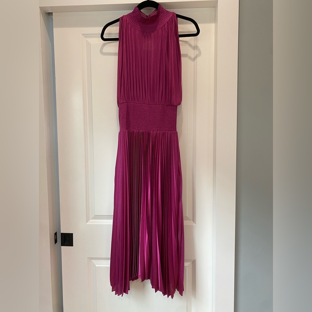 Vici - Small MIDI Dress - Gorgeous Fuesha Color- Brand new, never worn, no tags